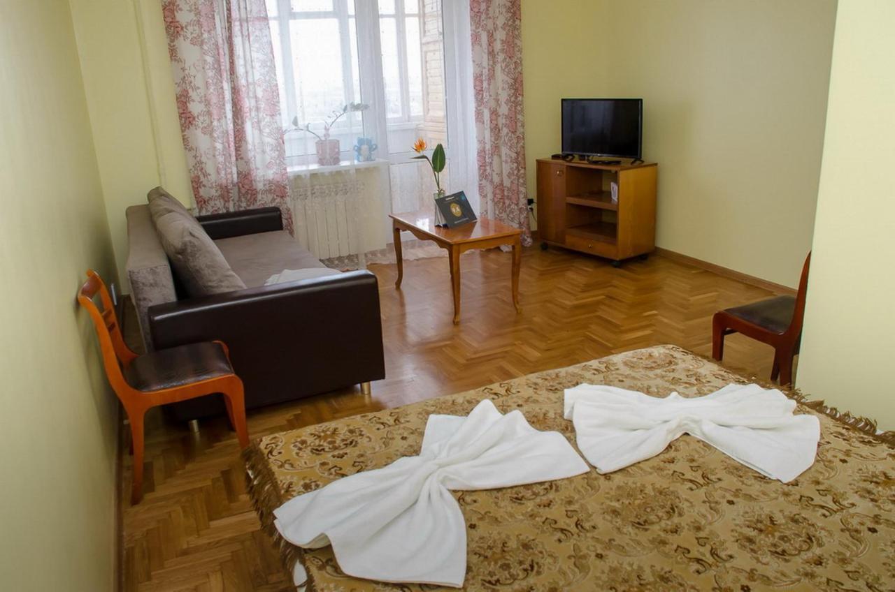 Apartament Na Adamkovskoy Daire Brest Dış mekan fotoğraf